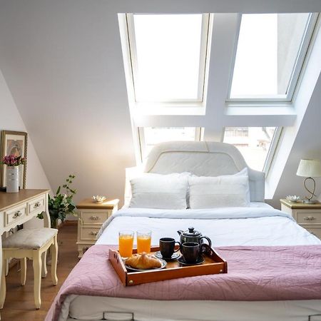 Sunny Studio With A View In Top Center Σόφια Εξωτερικό φωτογραφία